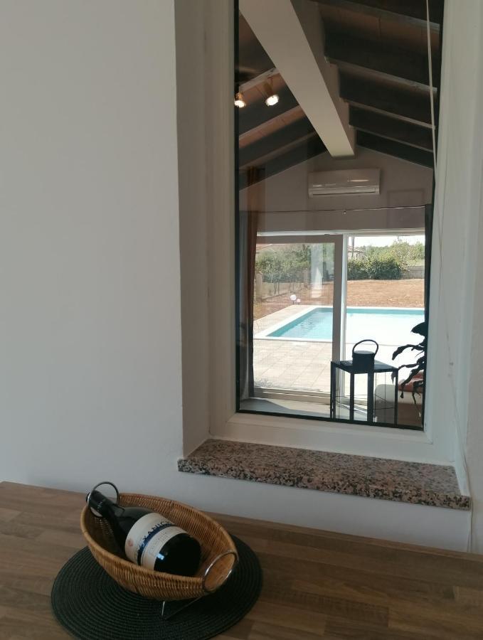 Cozy House With Pool Near Rovinj Apartman Kanfanar Kültér fotó
