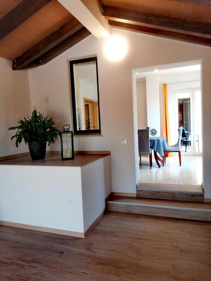 Cozy House With Pool Near Rovinj Apartman Kanfanar Kültér fotó